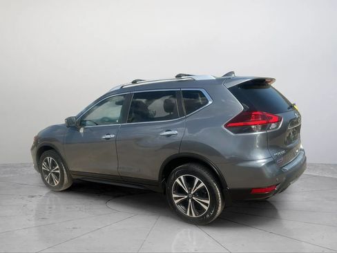 Used 2019 Nissan Rogue SV w/ Sun & Sound Touring Package AWD/4WD image 6