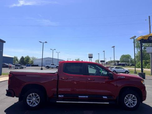 Used 2023 Chevrolet Silverado 1500 RST w/ Convenience Package II AWD/4WD image 7