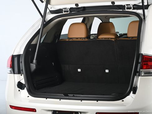 Used 2014 Lincoln MKX FWD w/ Equipment Group 101A image 24