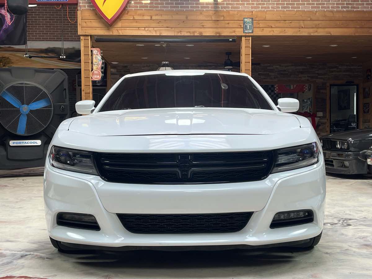 Used 2015 Dodge Charger R/T w/ Wheels & Tunes Group RWD image 3