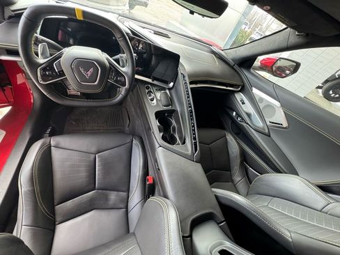 Used 2025 Chevrolet Corvette Stingray Premium Conv image 14