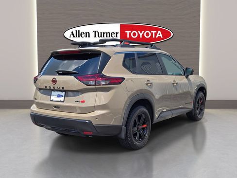 Used 2026 Nissan Rogue SV w/ Rock Creek Premium Package AWD/4WD image 6