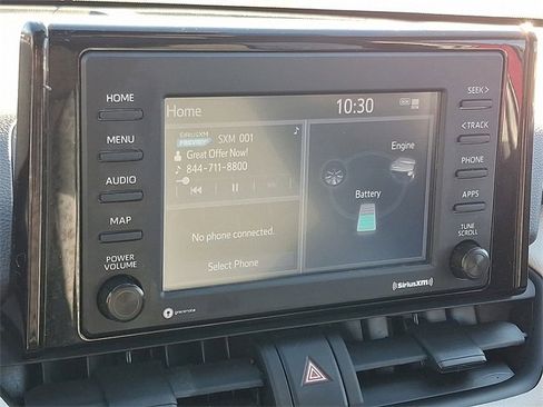 Used 2021 Toyota RAV4 XLE image 17