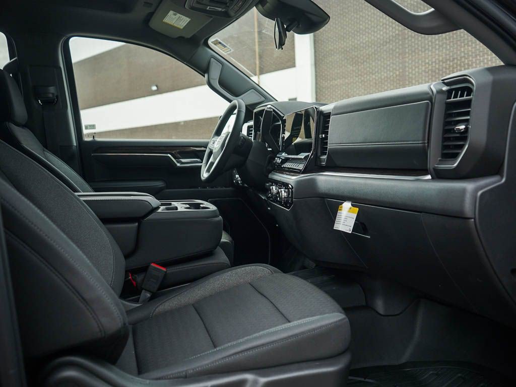 New 2026 GMC Sierra 1500 SLE AWD/4WD image 9