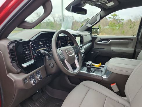 Certified 2025 GMC Sierra 1500 SLT w/ SLT Premium Package image 14