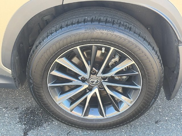 Used 2022 Lexus NX 350h AWD image 12