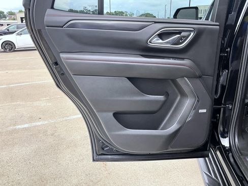 Used 2024 Chevrolet Tahoe RST w/ Sport Performance Package image 18