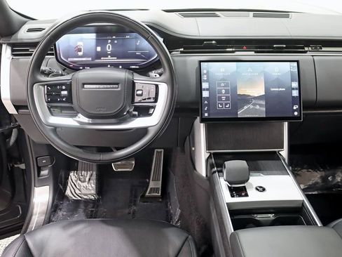 Used 2024 Land Rover Range Rover SE AWD/4WD image 14