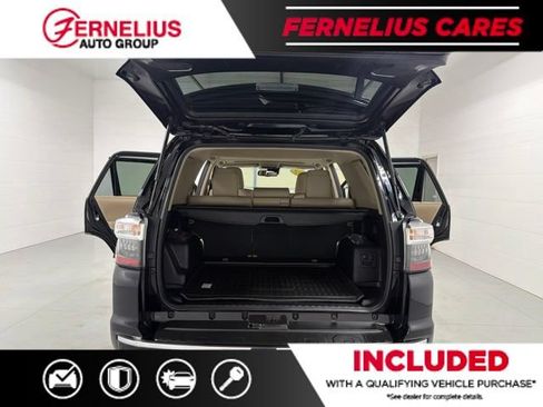 Used 2022 Toyota 4Runner Limited AWD/4WD image 20