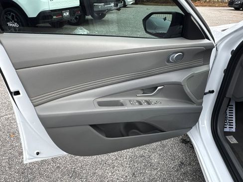 New 2026 Hyundai Elantra Sport image 10