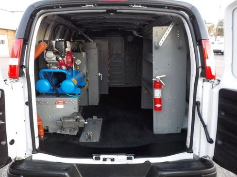 Used 2020 Chevrolet Express 3500 Extended w/ Driver Convenience Package image 20