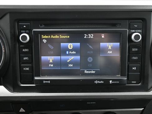 Used 2019 Toyota Tacoma SR5 AWD/4WD image 20