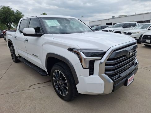 Used 2026 Toyota Tundra Limited w/ Power Package AWD/4WD image 8