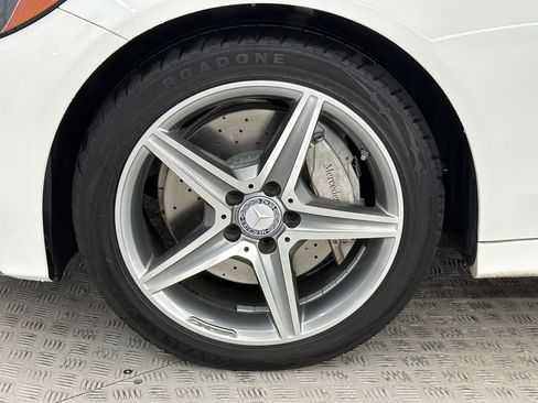 Used 2015 Mercedes-Benz C 300 4MATIC Sedan image 12