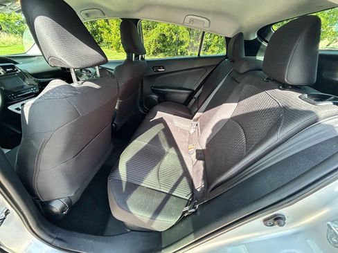 Used 2016 Toyota Prius Two image 12