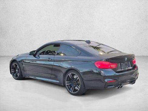 Used 2018 BMW M4 Coupe RWD image 7
