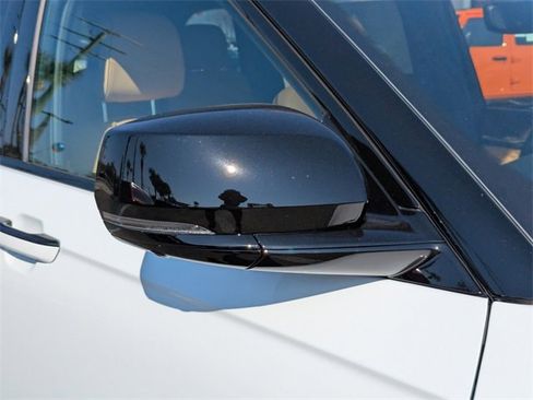 New 2025 Jeep Grand Cherokee Summit image 11