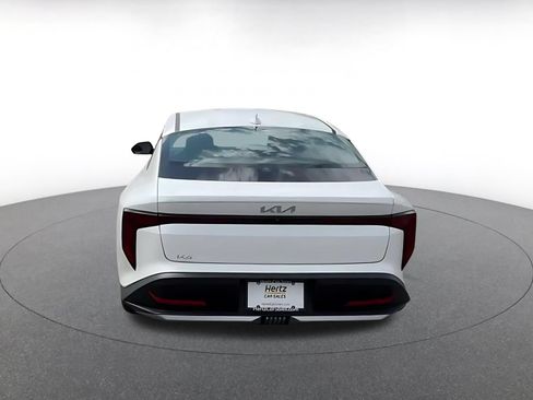 Used 2025 Kia K4 FWD image 12