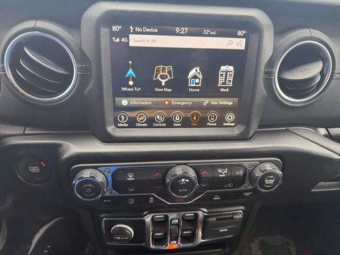 Used 2022 Jeep Wrangler Unlimited Sahara w/ Dual Top Group image 11