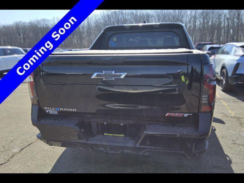 Used 2024 Chevrolet Silverado EV RST image 5