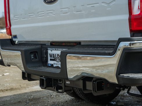 New 2026 Ford F350 XL image 9