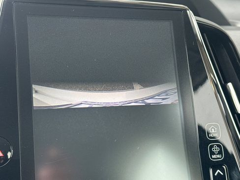 Used 2017 Toyota Prius Prime Premium FWD image 20