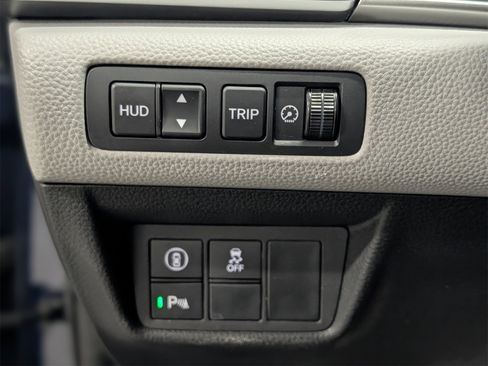 Used 2019 Honda Accord Touring image 23