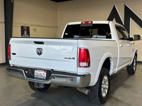 Used 2014 RAM 2500 Laramie AWD/4WD image 4