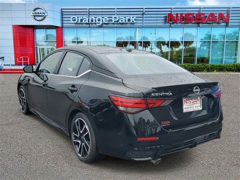 New 2025 Nissan Sentra SR w/ SR Premium Package image 3