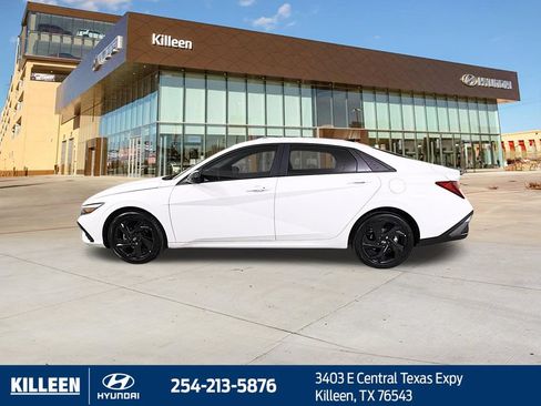 Used 2026 Hyundai Elantra Sport w/ Cargo Package FWD image 5