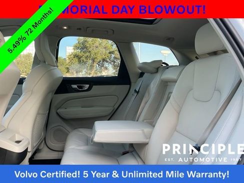 Certified 2025 Volvo XC60 B5 Core AWD/4WD image 34
