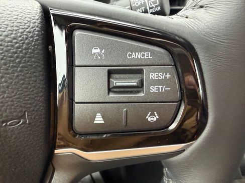 Used 2025 Honda Odyssey EX-L image 22