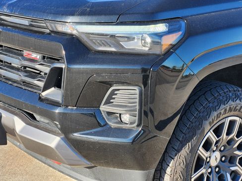 Certified 2024 Chevrolet Colorado Z71 w/ Z71 Convenience Package 2 image 9