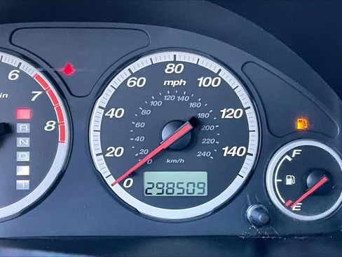 Used 2003 Honda CR-V LX image 26