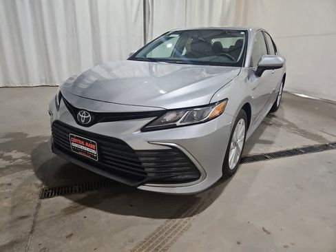 Certified 2023 Toyota Camry LE FWD image 1