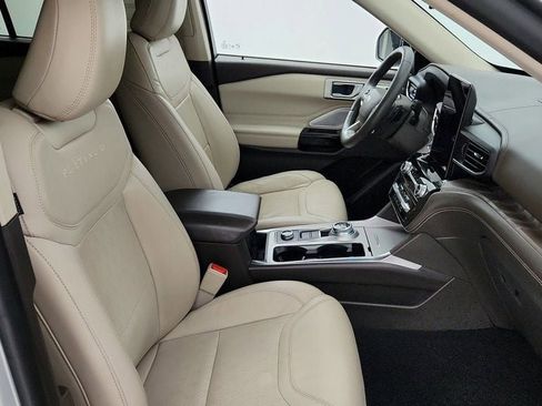 Used 2021 Ford Explorer Platinum w/ Equipment Group 601A image 26