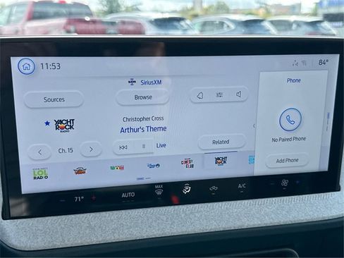 New 2025 Ford Maverick XLT image 17