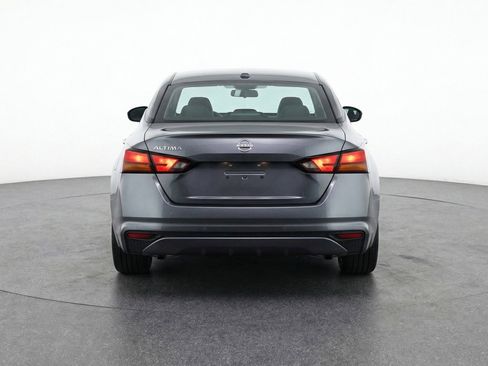 Used 2025 Nissan Altima 2.5 SV FWD image 7