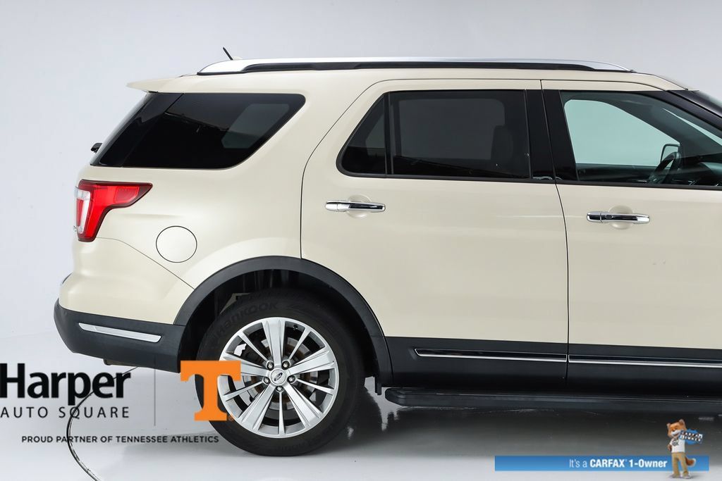 Used 2018 Ford Explorer Limited w/ Ford Safe & Smart Package AWD/4WD image 51