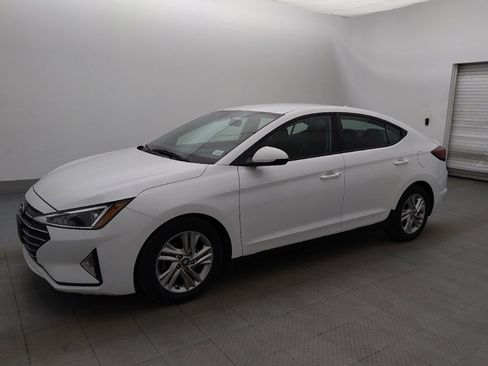 Used 2020 Hyundai Elantra SEL w/ Cargo Package (C1) FWD image 2