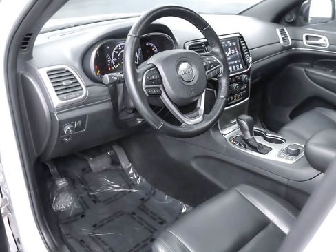 Used 2022 Jeep Grand Cherokee Limited image 5