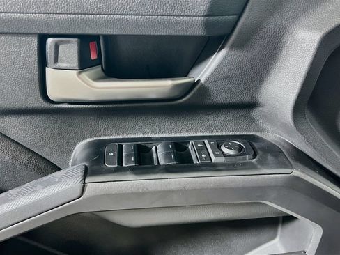 Certified 2026 Toyota Tacoma TRD Off-Road AWD/4WD image 17
