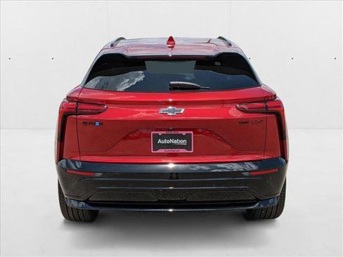 New 2025 Chevrolet Blazer EV RS image 6