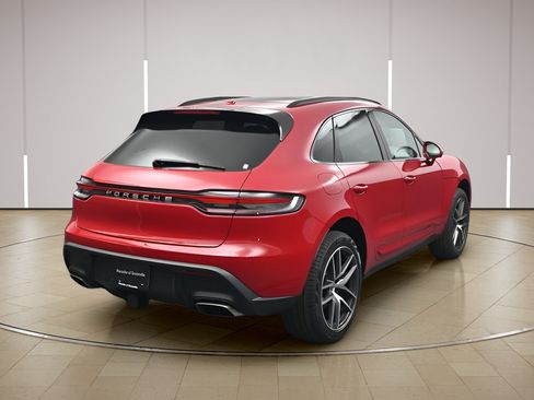 New 2026 Porsche Macan AWD/4WD image 22