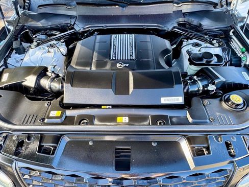 Used 2017 Land Rover Range Rover Sport SVR AWD/4WD image 21