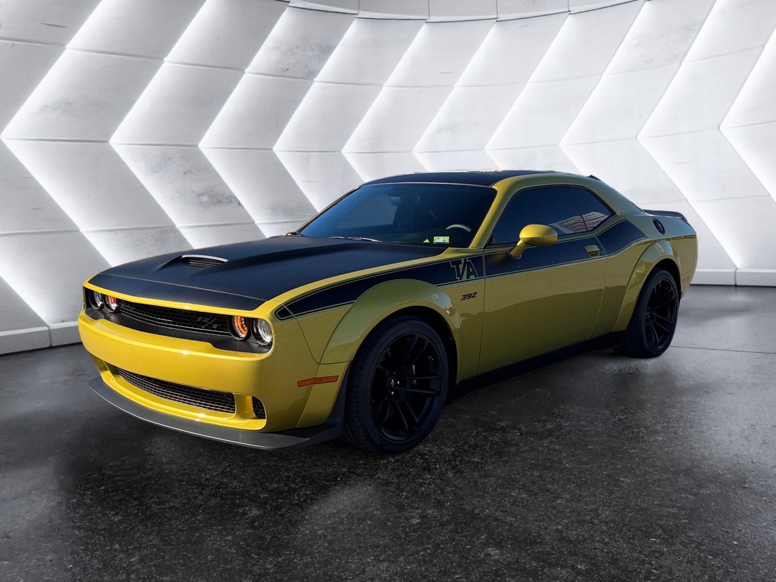 Used 2021 Dodge Challenger R/T Scat Pack RWD image 2