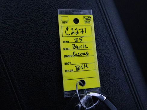 Certified 2025 Buick Encore GX Preferred image 22