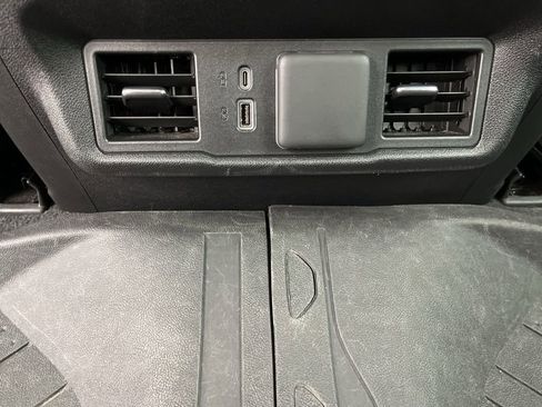 Used 2024 Chevrolet Silverado 2500 LT w/ Z71 Sport Edition image 20