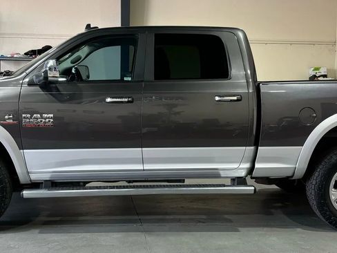 Used 2015 RAM 2500 Laramie w/ Convenience Group image 8
