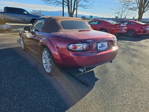 Used 2008 MAZDA MX-5 Miata Grand Touring image 5